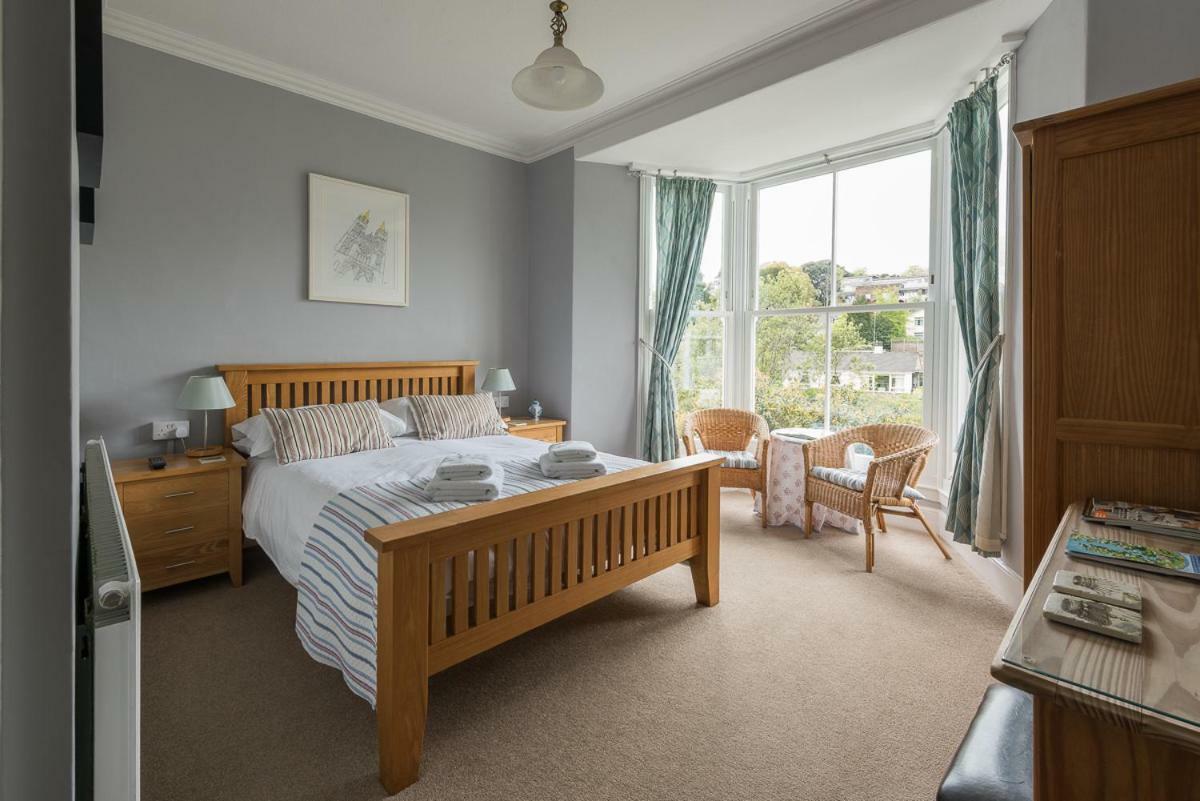 Cliftons Guest House Truro Dış mekan fotoğraf